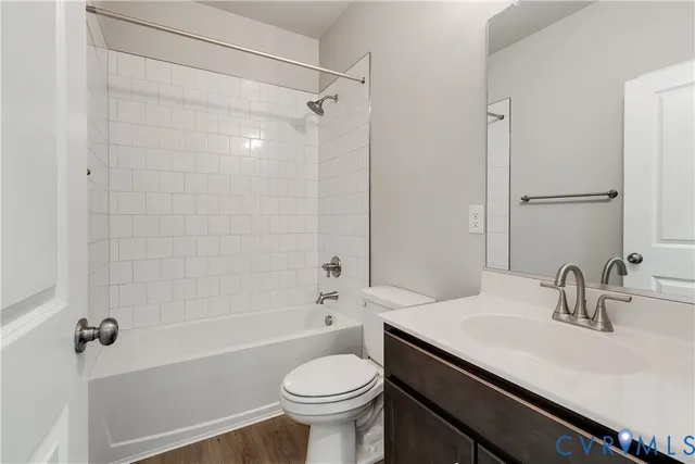 a view of room with window