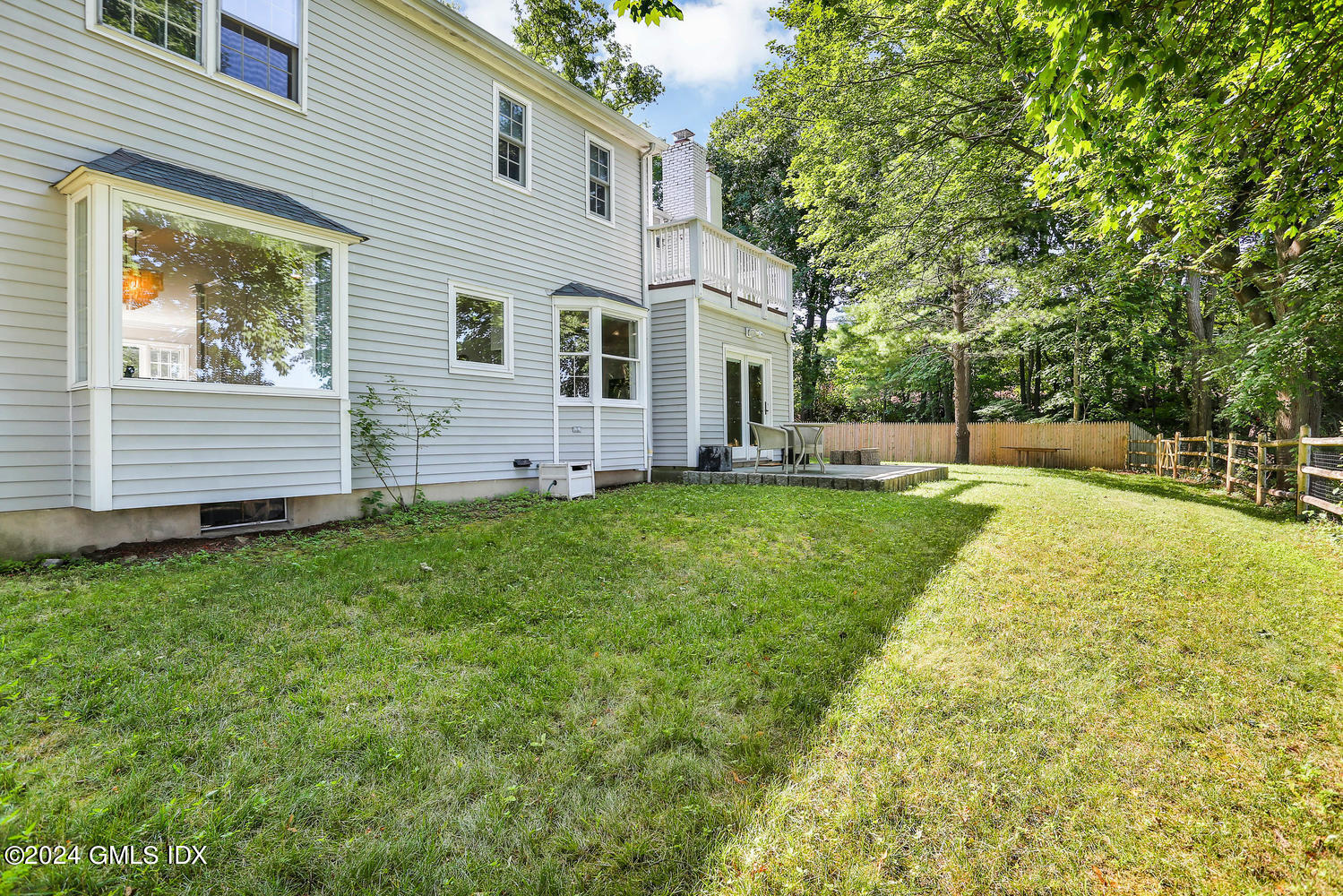 24 Juniper Lane Riverside, CT 06878 - Photo 33 of 35 24 Juniper Ln Riverside CT-large-010-034