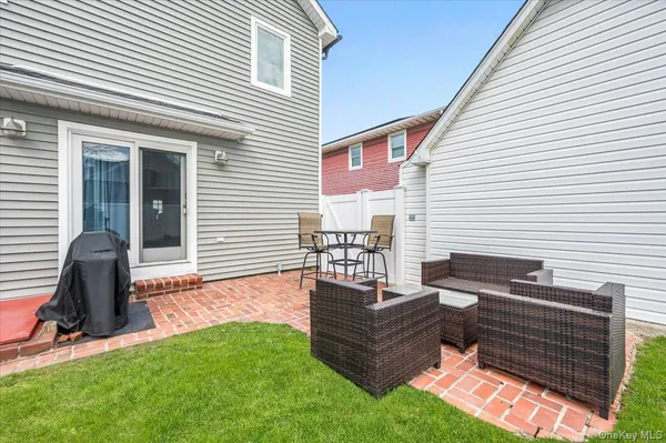 $22,000 | 76 Coronado Street, Atlantic Beach, NY 11509