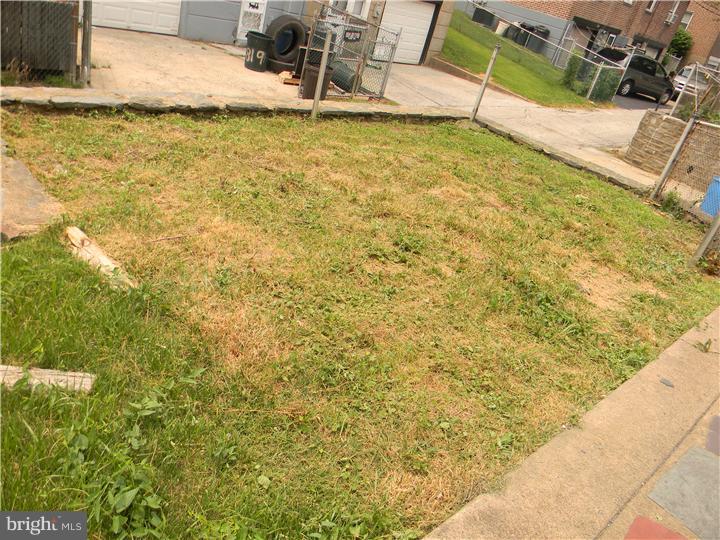 818 Pleasant Road Yeadon, PA 19050 - Photo 19 of 22 Back Yard