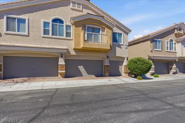 $364,900 | 10011 Diamond Summit Court, Unit 102, Las Vegas, NV 89183