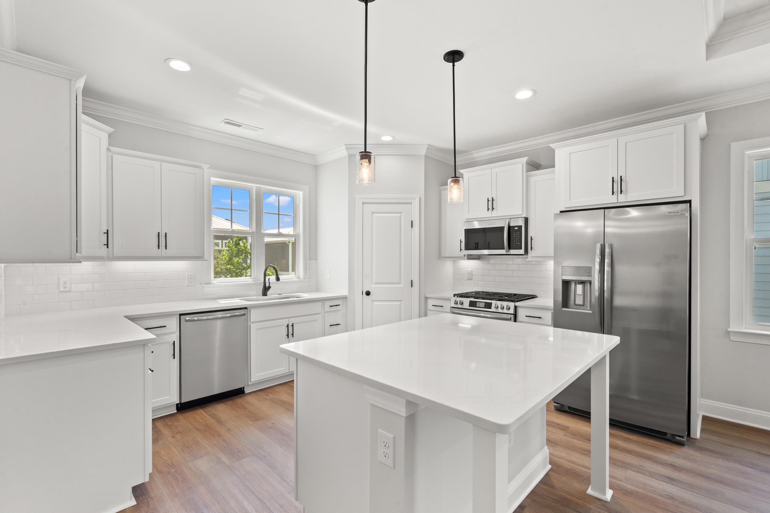 93 Sea Pines Road Pawleys Island, SC 29585 - Photo 3 of 25 Gallery Image 3