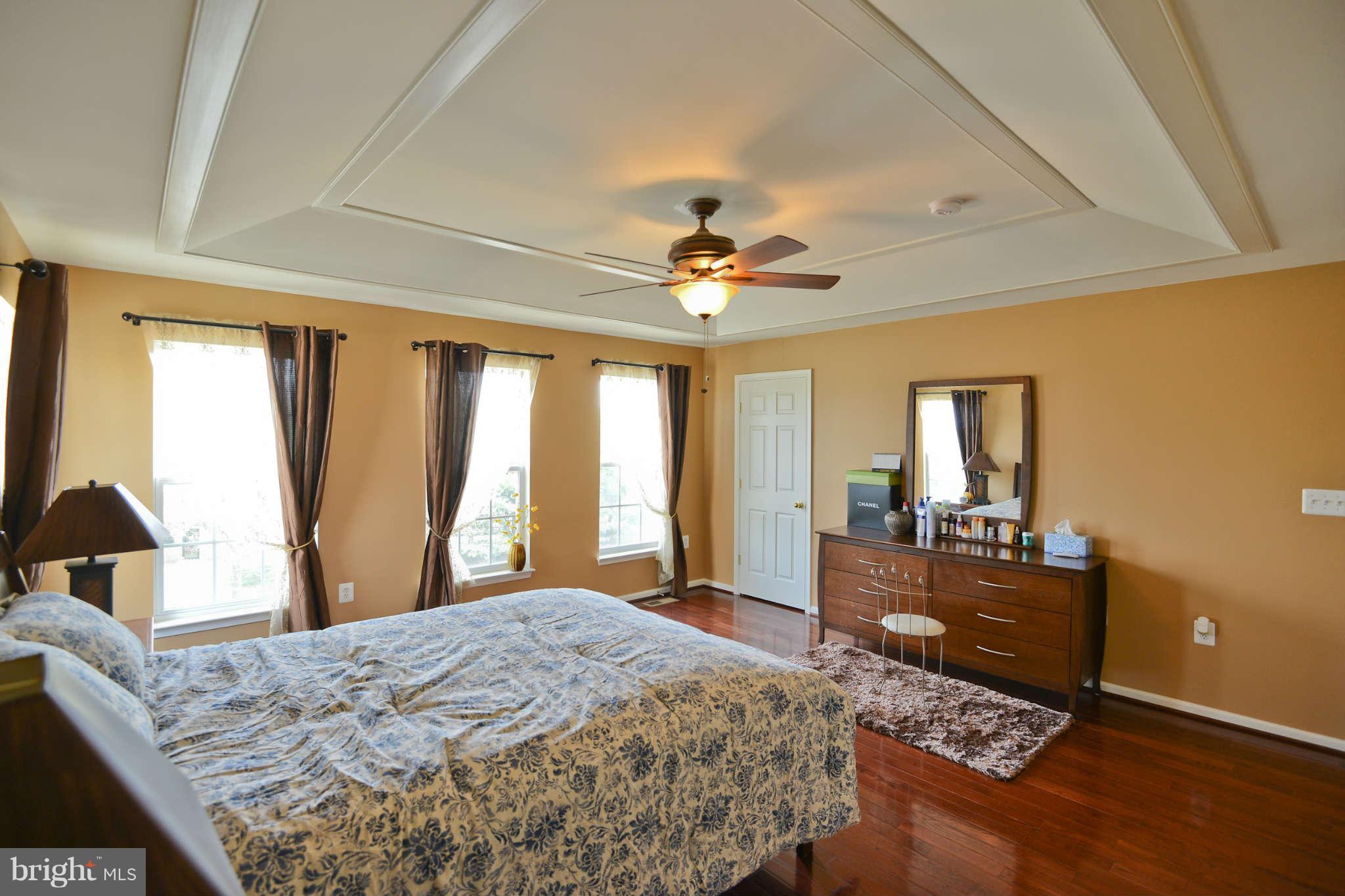 6028 Machen Road, Unit 182 Centreville, VA 20121 - Photo 22 of 30 Bedroom (Master)