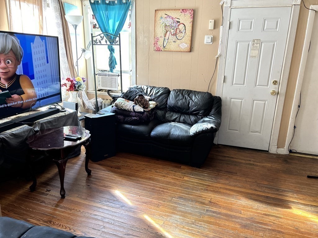 17 Lexington Street Springfield, MA 01107 - Photo 18 of 34 Gallery Image 18