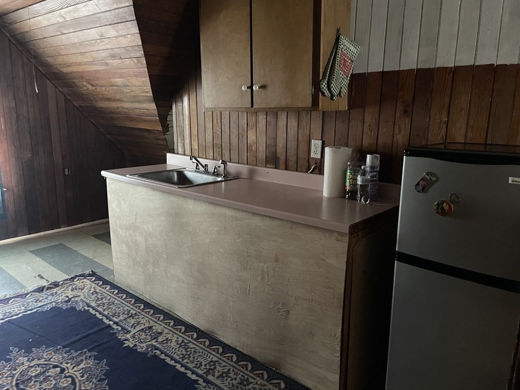 17 Lexington Street Springfield, MA 01107 - Photo 29 of 34 Gallery Image 29