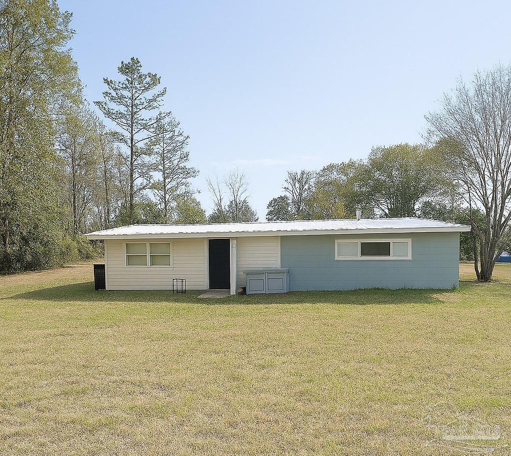6274 Munson Highway Milton, FL 32570 - Photo 5 of 26