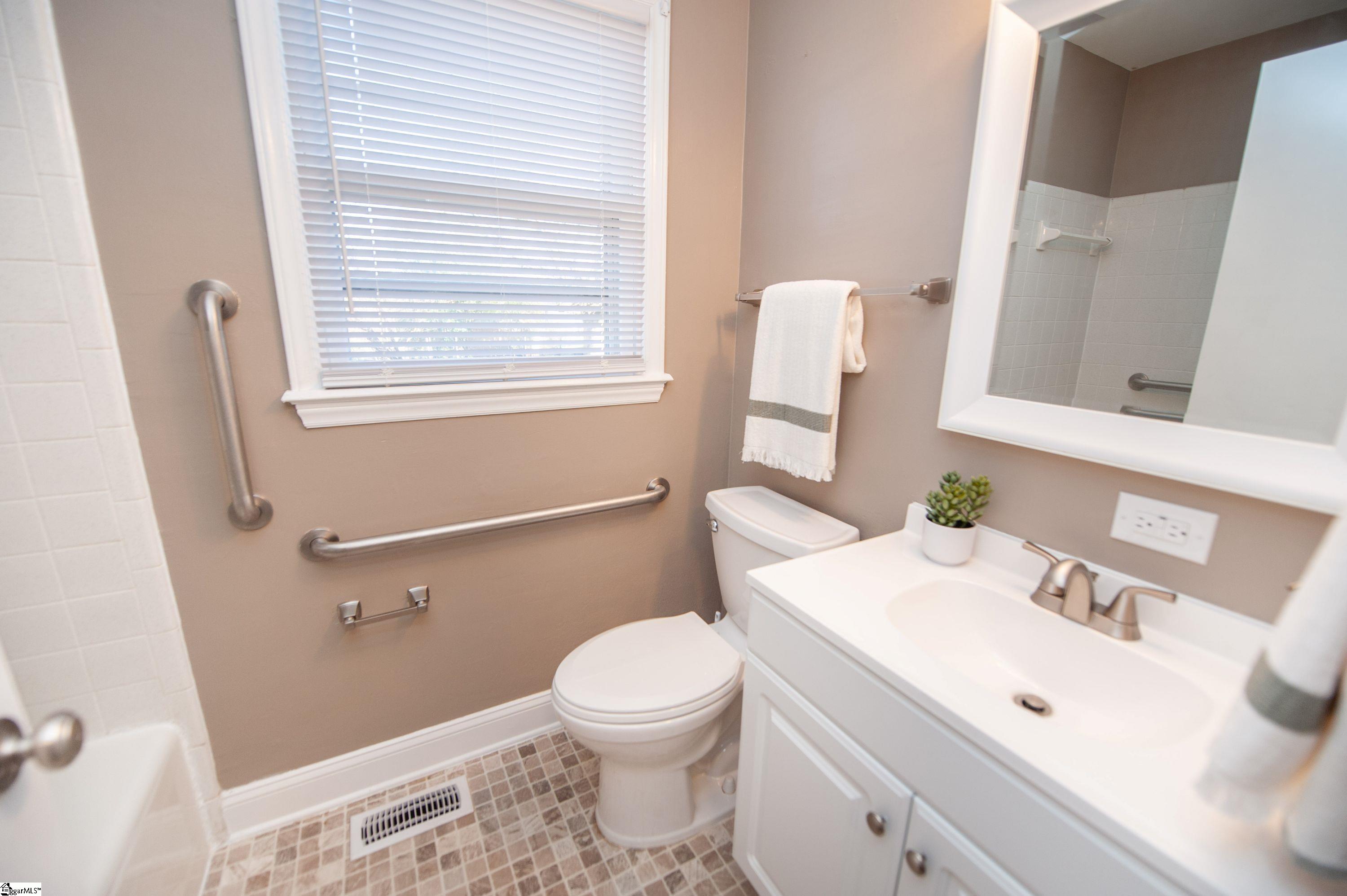 106 State Rd S-42-2249 Boiling Springs, SC 29316 - Photo 26 of 29 Gallery Image 26