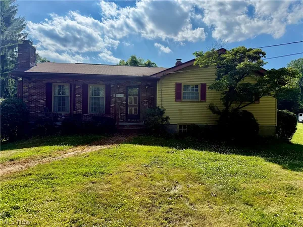 $225,000 | 5920 Weaver Road, Clinton, OH 44216