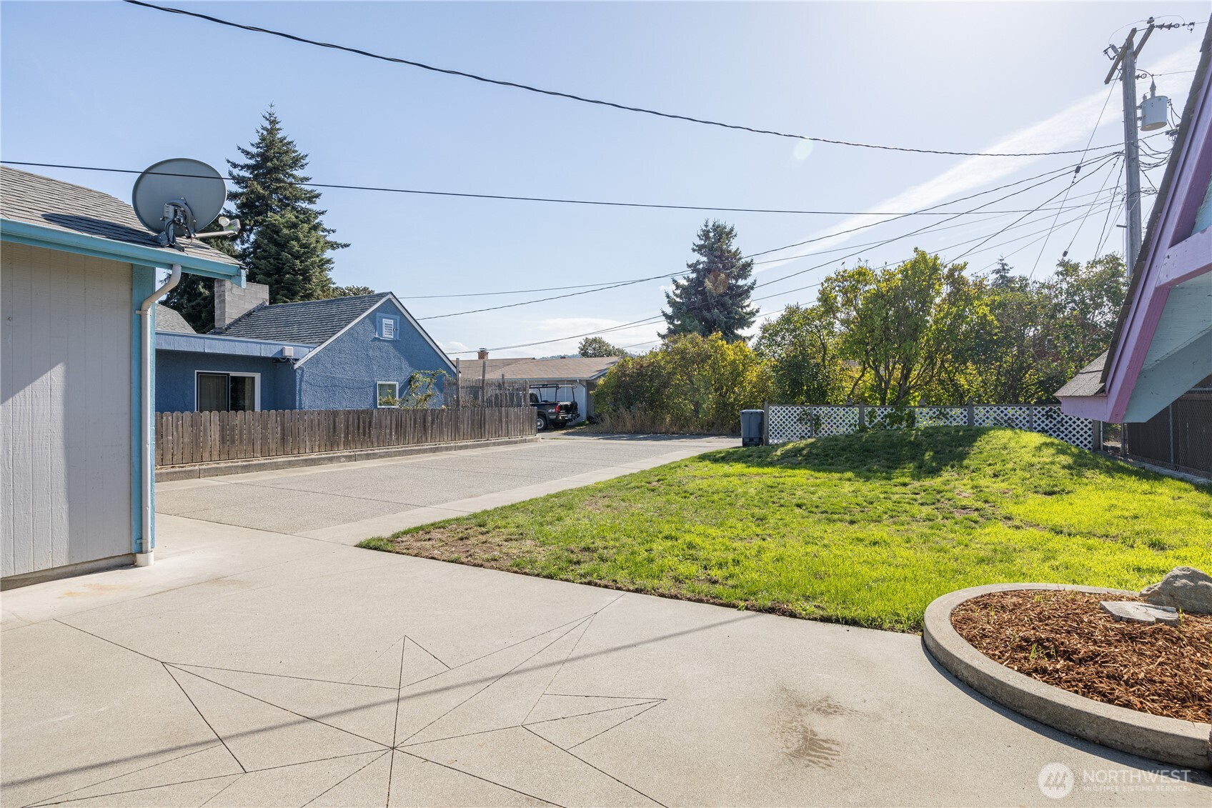 323 West Fir Street Sequim, WA 98382 - Photo 29 of 40 a view of backyard of the house