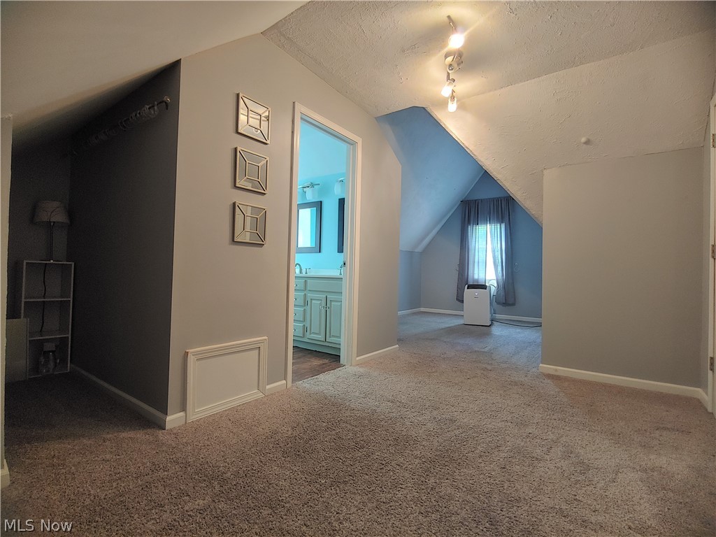 4659 Anderson Road Cleveland, OH 44121 - Photo 10 of 16