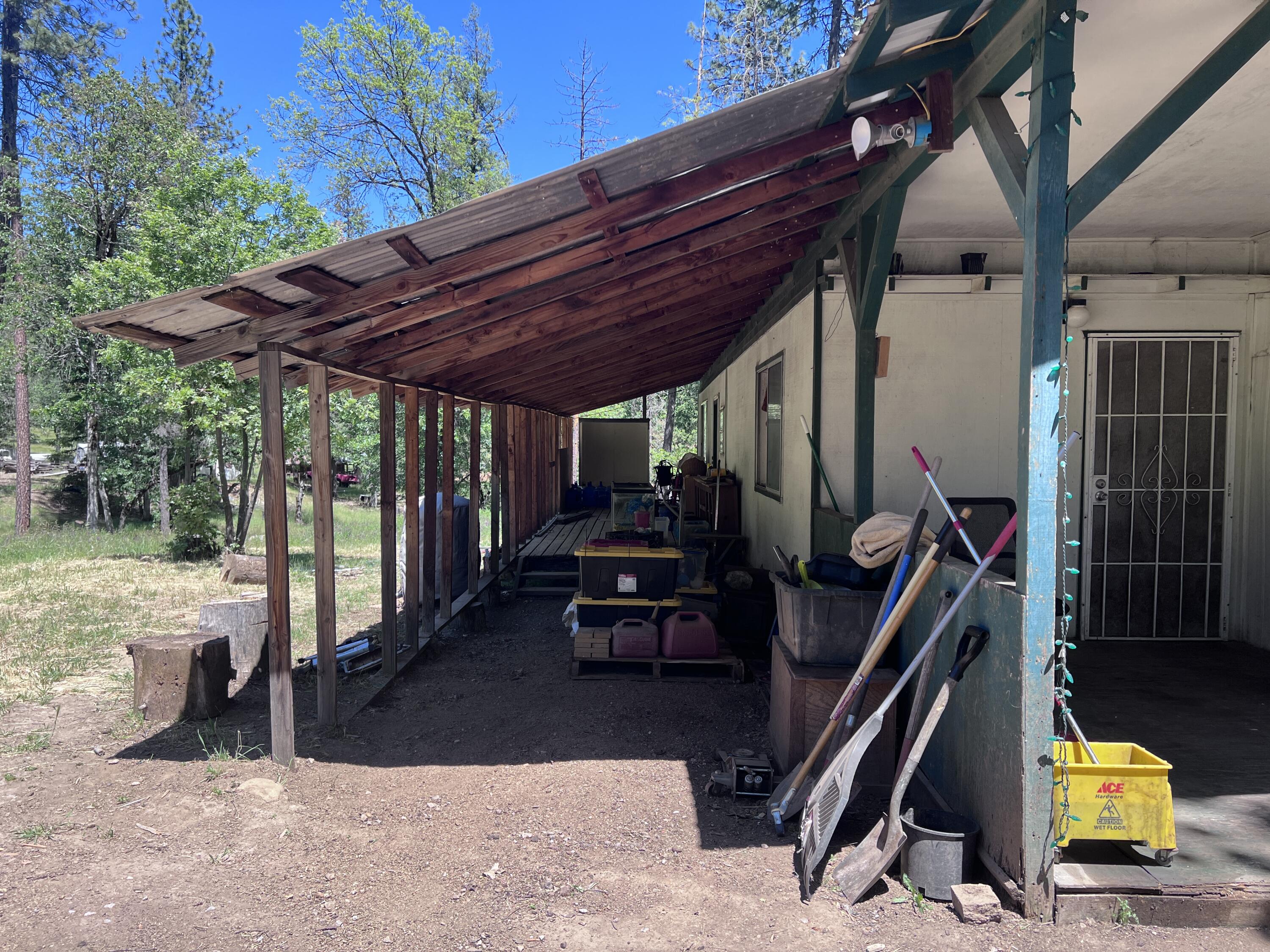 1411 Mc Alexander Road Hayfork, CA 96041 - Photo 6 of 38 Porch
