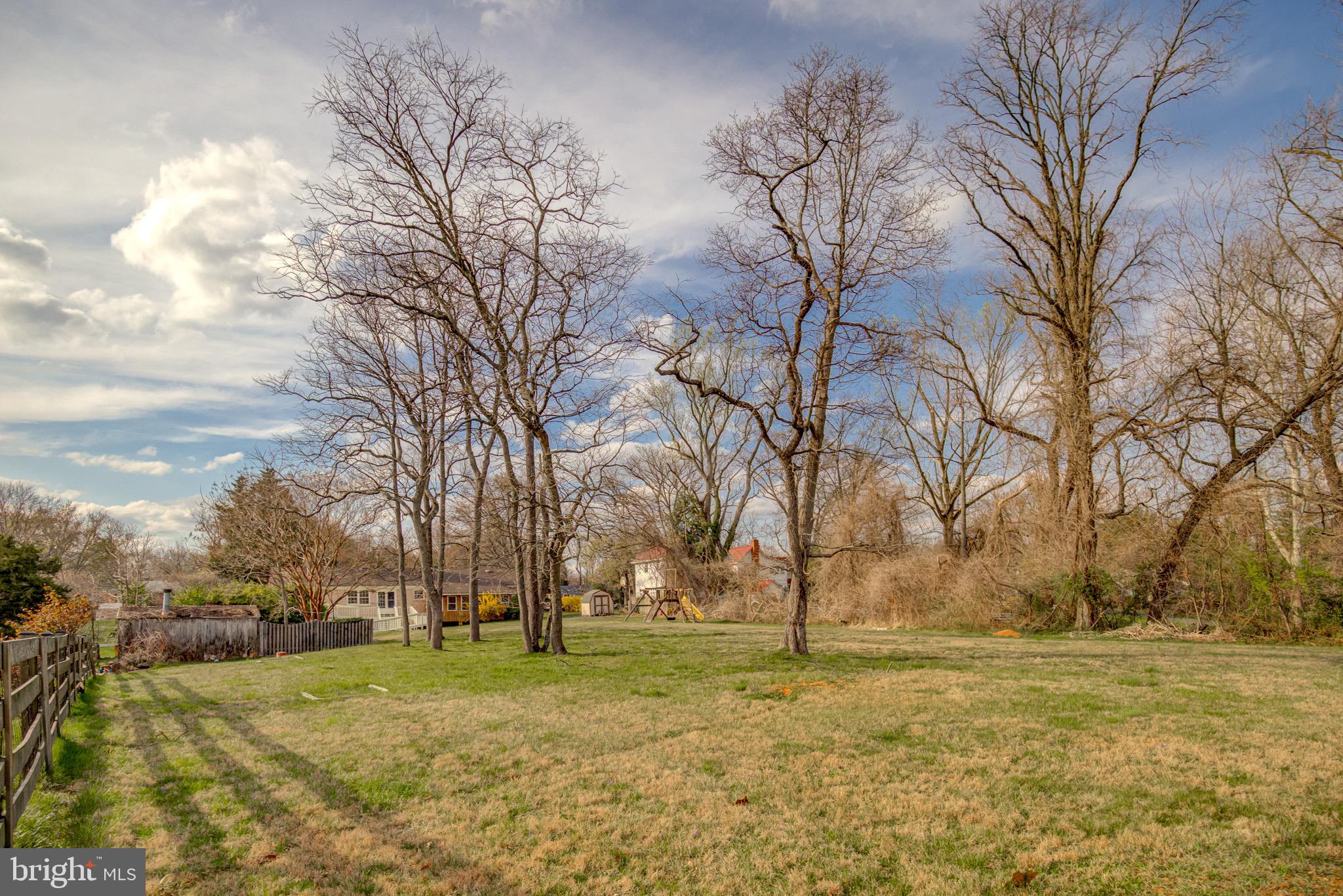 11809 Stuart Mill Road Oakton, VA 22124 - Photo 14 of 76 Gallery Image 14
