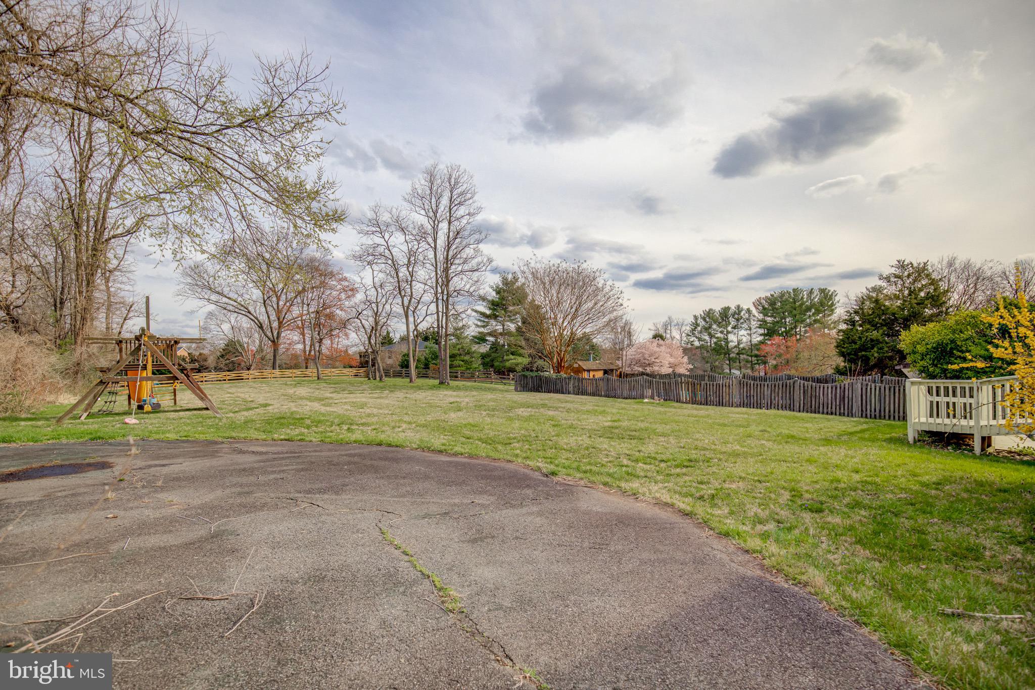11809 Stuart Mill Road Oakton, VA 22124 - Photo 28 of 76 Gallery Image 28