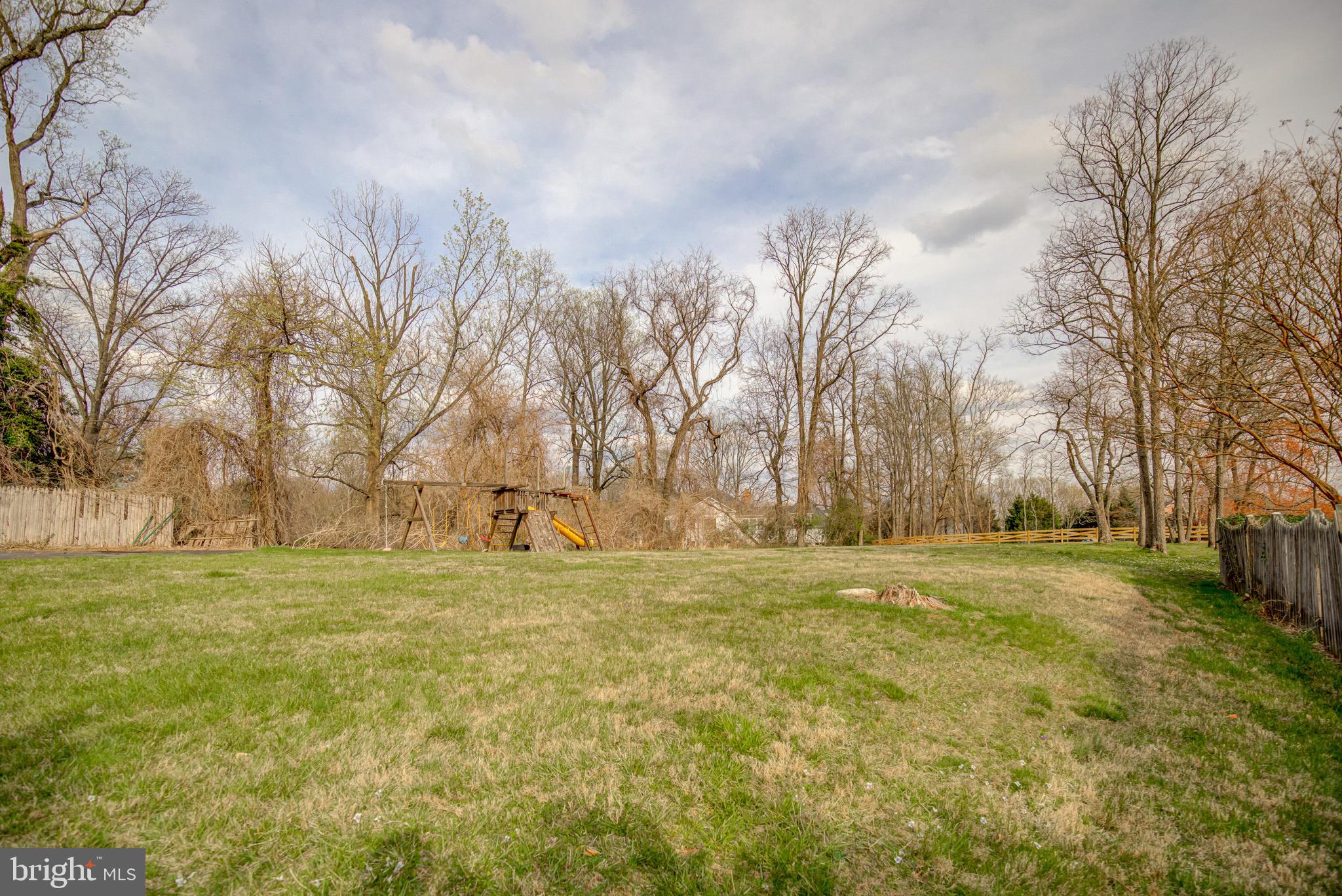 11809 Stuart Mill Road Oakton, VA 22124 - Photo 30 of 76 Gallery Image 30