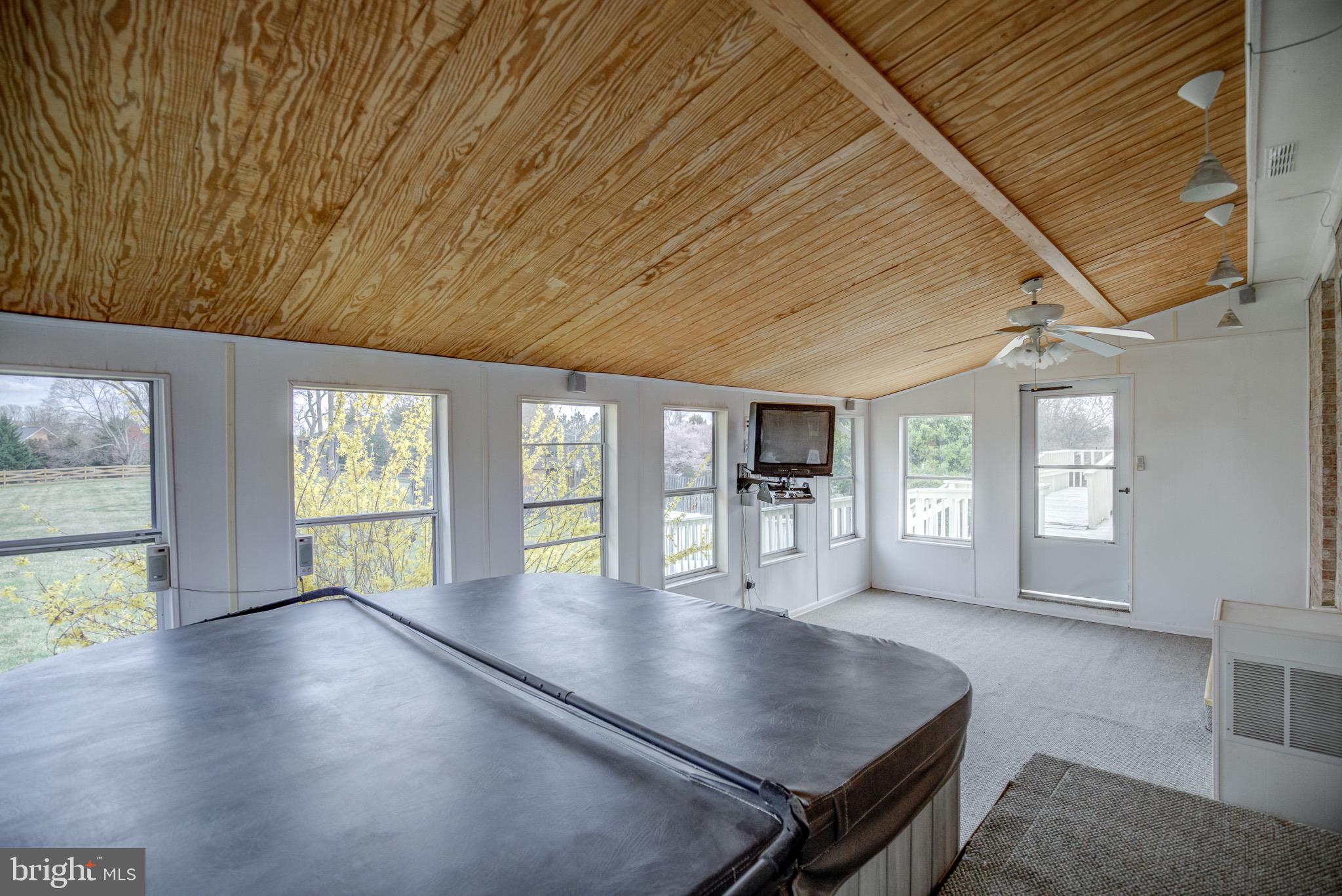 11809 Stuart Mill Road Oakton, VA 22124 - Photo 33 of 76 Florida Room view 2