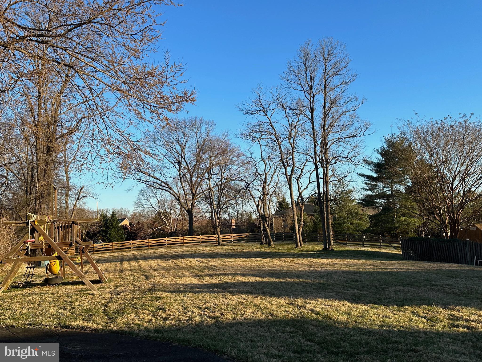 11809 Stuart Mill Road Oakton, VA 22124 - Photo 10 of 76 .92 Acre yard