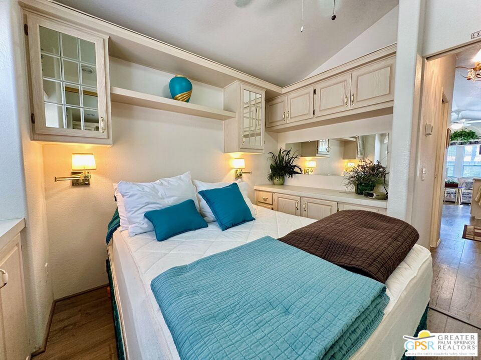 69801 Ramon Road, Unit 15 Cathedral City, CA 92234 - Photo 5 of 13 Gallery Image 5