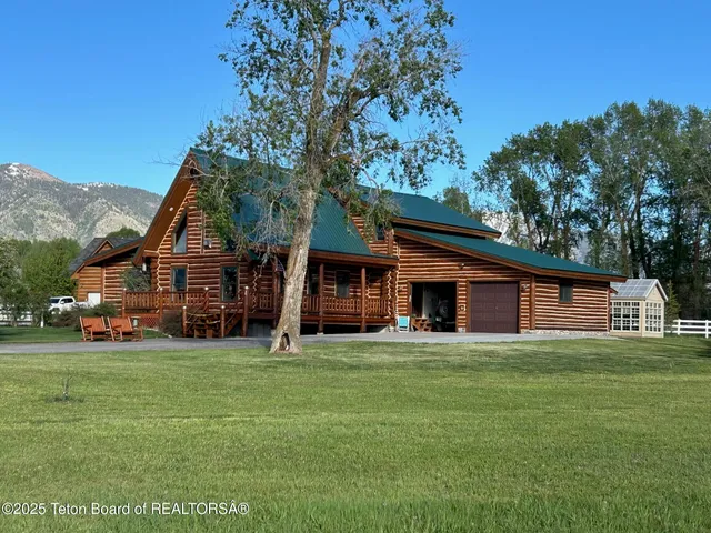 $1,790,000 | 26 Yosemite Drive, Freedom, WY 83120