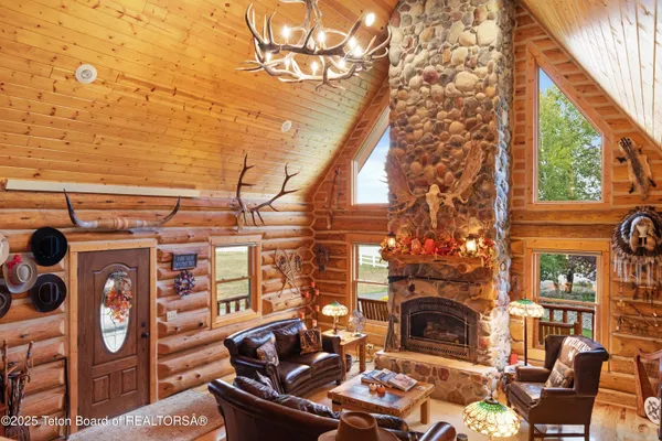 $1,790,000 | 26 Yosemite Drive, Freedom, WY 83120