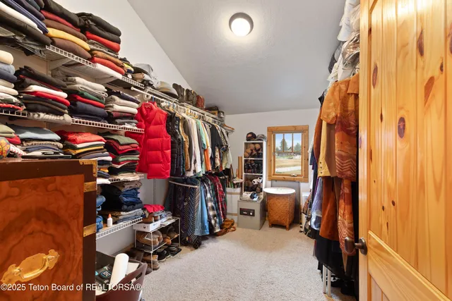 $1,790,000 | 26 Yosemite Drive, Freedom, WY 83120