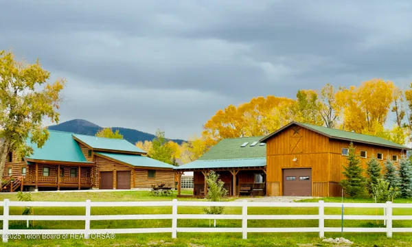 $1,790,000 | 26 Yosemite Drive, Freedom, WY 83120