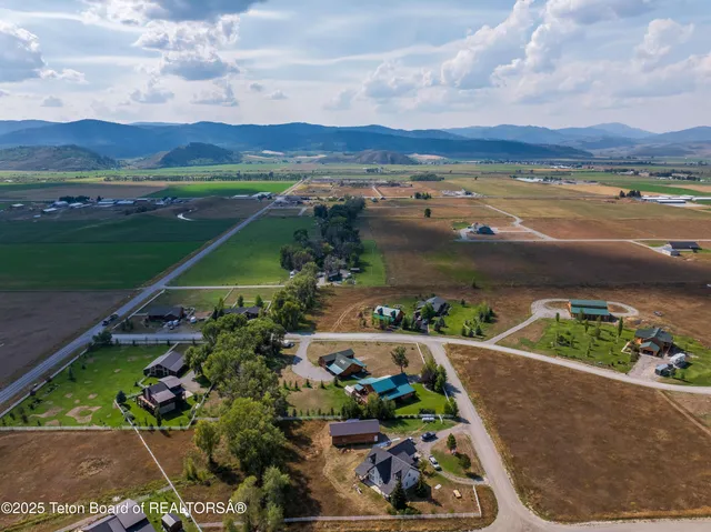 $1,790,000 | 26 Yosemite Drive, Freedom, WY 83120