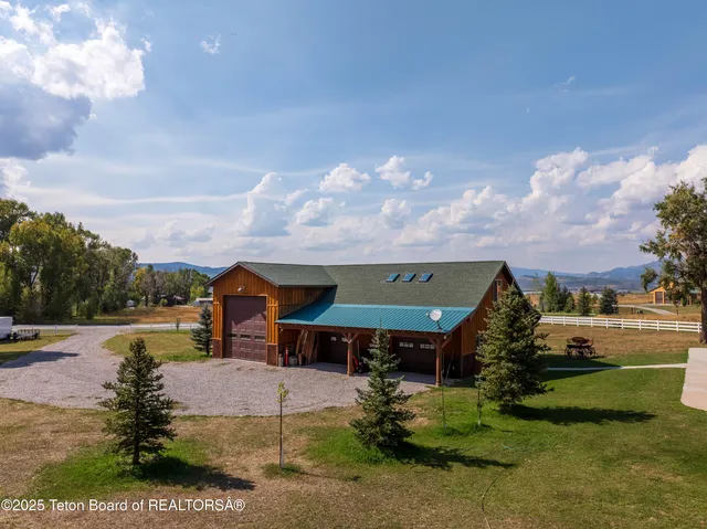 $1,790,000 | 26 Yosemite Drive, Freedom, WY 83120