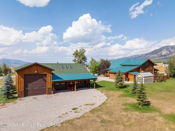 $1,790,000 | 26 Yosemite Drive, Freedom, WY 83120