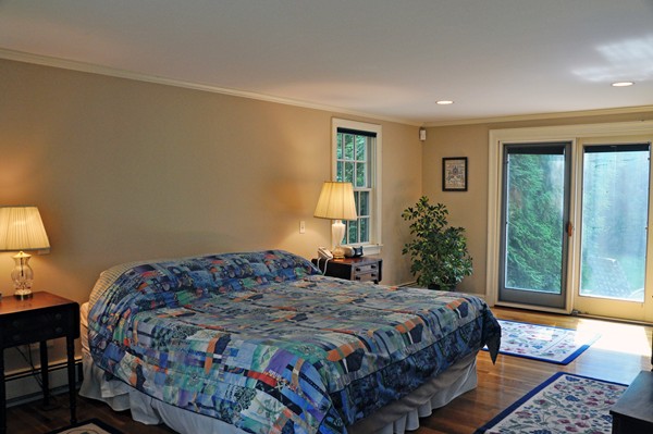 3 Winslow Road Wellesley, MA 02481 - Photo 7 of 13