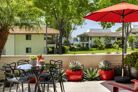 $2,400,000 | 1359 Plaza De Sonadores, Montecito, CA 93108