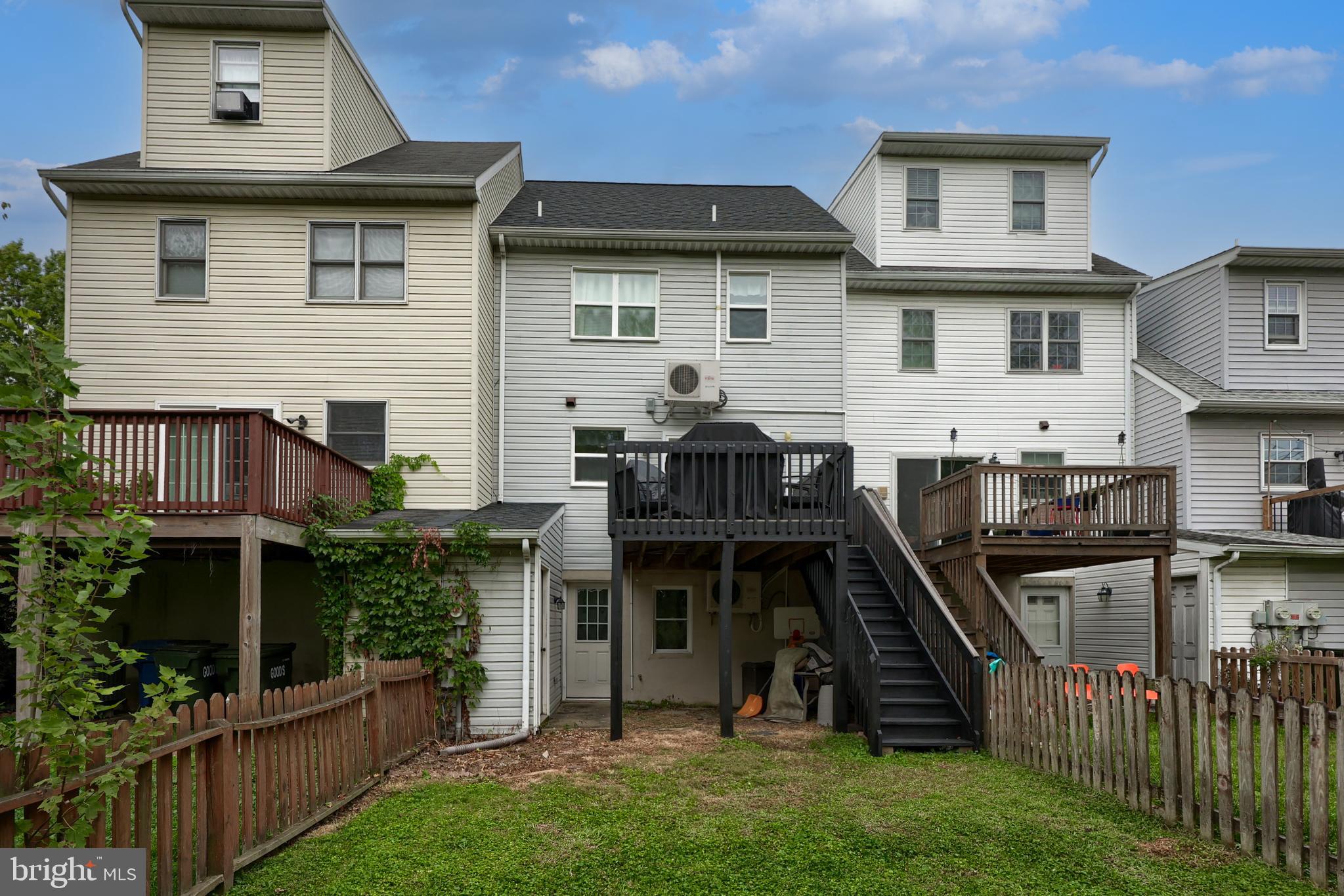 425 Cardinal Road Lititz, PA 17543 - Photo 7 of 33 a view of a house with wooden deck and furniture