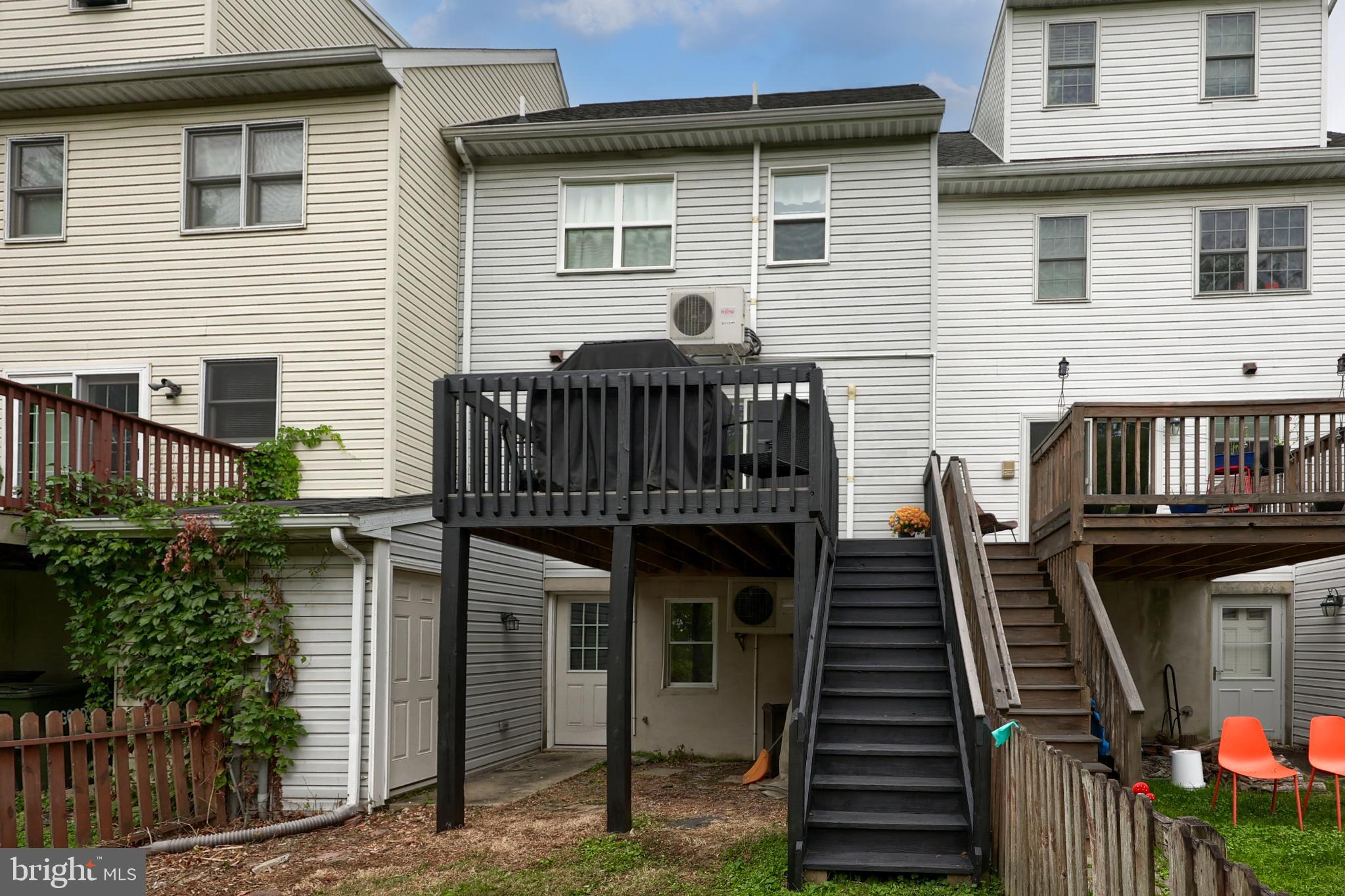 425 Cardinal Road Lititz, PA 17543 - Photo 8 of 33 a view of a house with wooden deck front of house