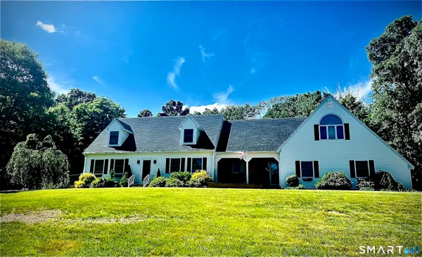 $750,000 | 82 Valley Drive, Salem, CT 06420