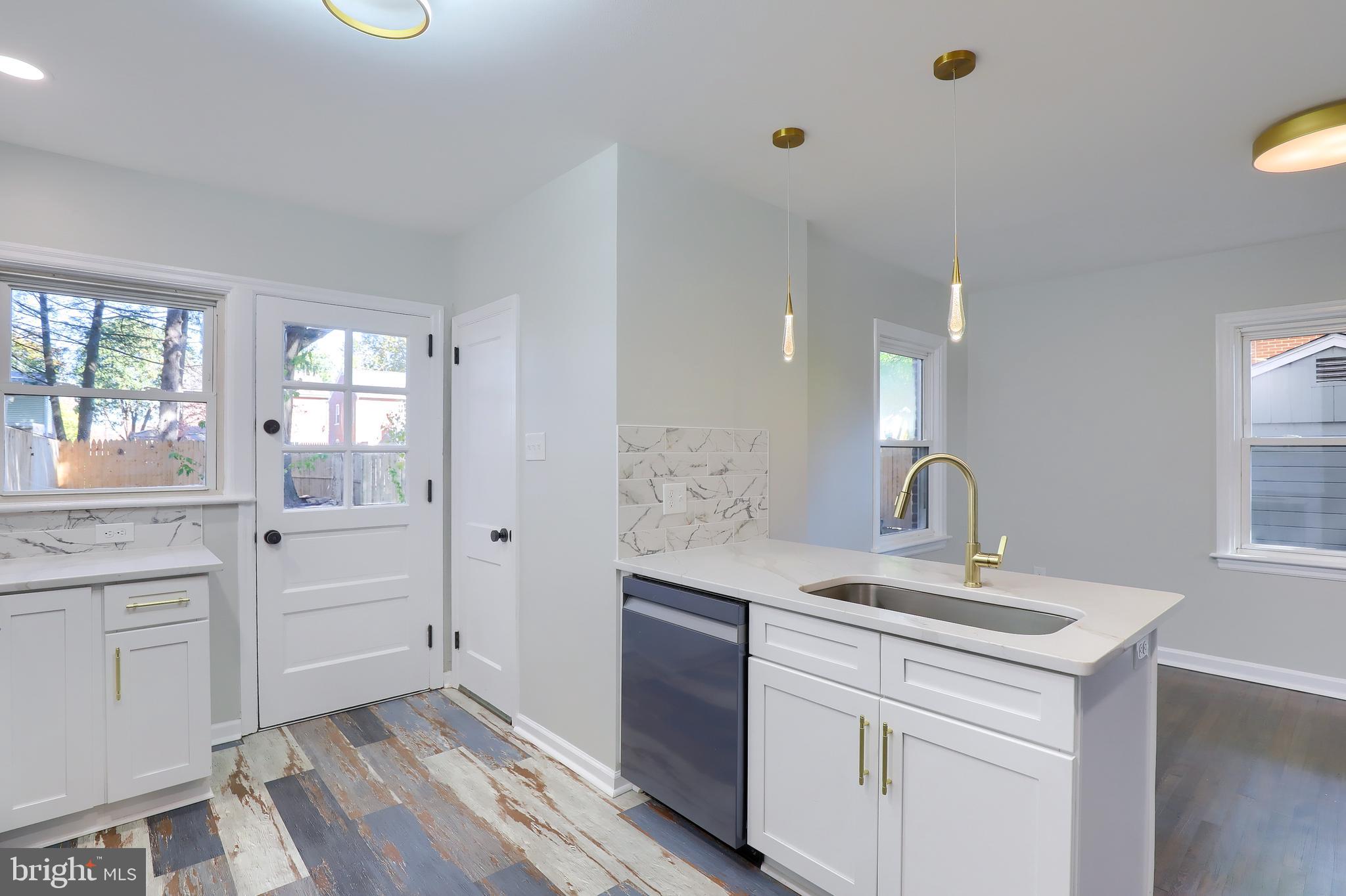 205 Pleasure Road Lancaster, PA 17601 - Photo 11 of 39 Gallery Image 11