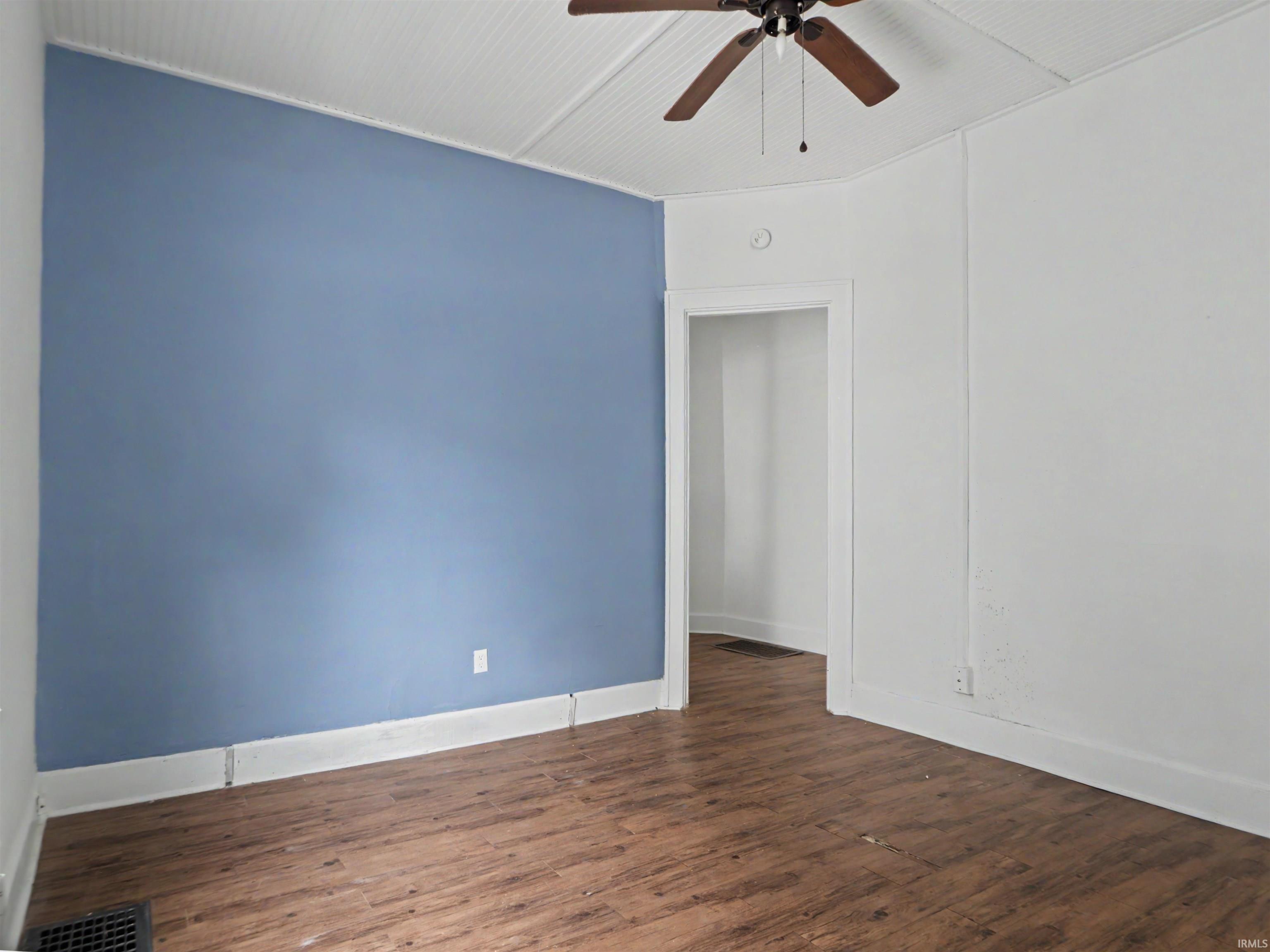 708 Southeast 3rd Street Evansville, IN 47713 - Photo 23 of 28