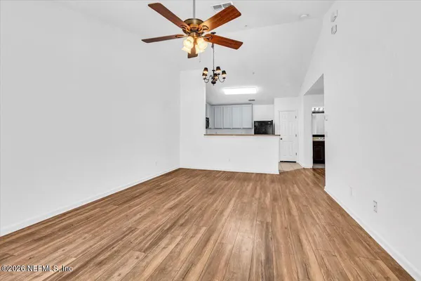 $1,250 | 2200 Marsh Hawk Lane, Unit 410, Fleming Island, FL 32003