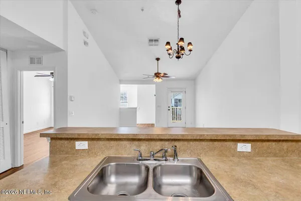 $1,250 | 2200 Marsh Hawk Lane, Unit 410, Fleming Island, FL 32003