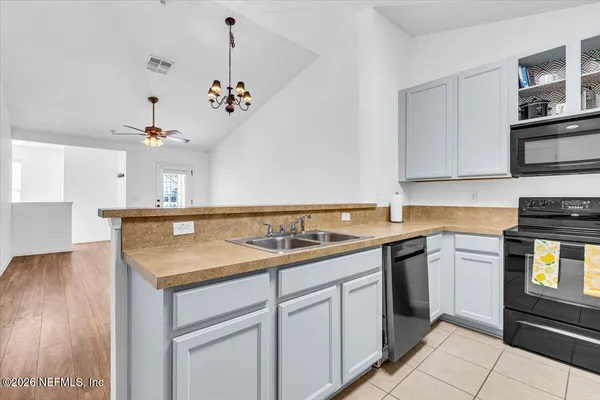 $1,250 | 2200 Marsh Hawk Lane, Unit 410, Fleming Island, FL 32003