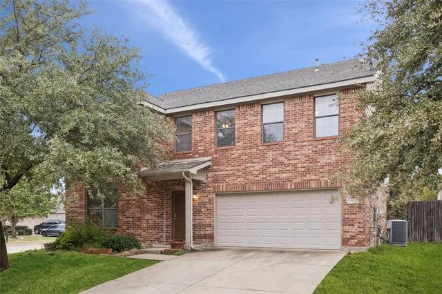 $425,000 | 4101 Capstone Drive, Fort Worth, TX 76244