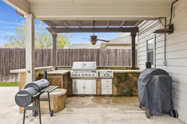 $425,000 | 4101 Capstone Drive, Fort Worth, TX 76244