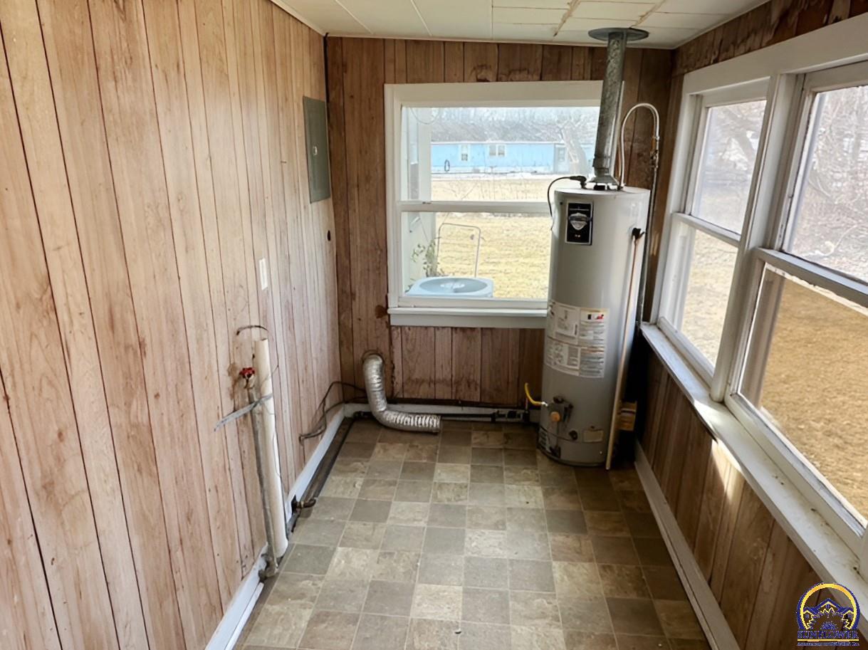 1407 North 3rd Street Neodesha, KS 66757 - Photo 8 of 21