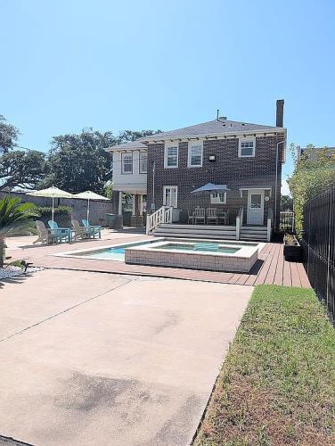 1606 Rosenberg Street Galveston, TX 77550 - Photo 15 of 18