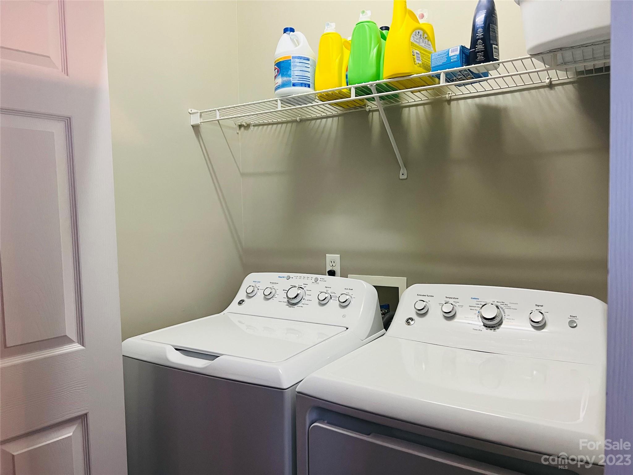 117 Forest Ridge Road Mooresville, NC 28117 - Photo 20 of 40 a utility room with dryer and washer