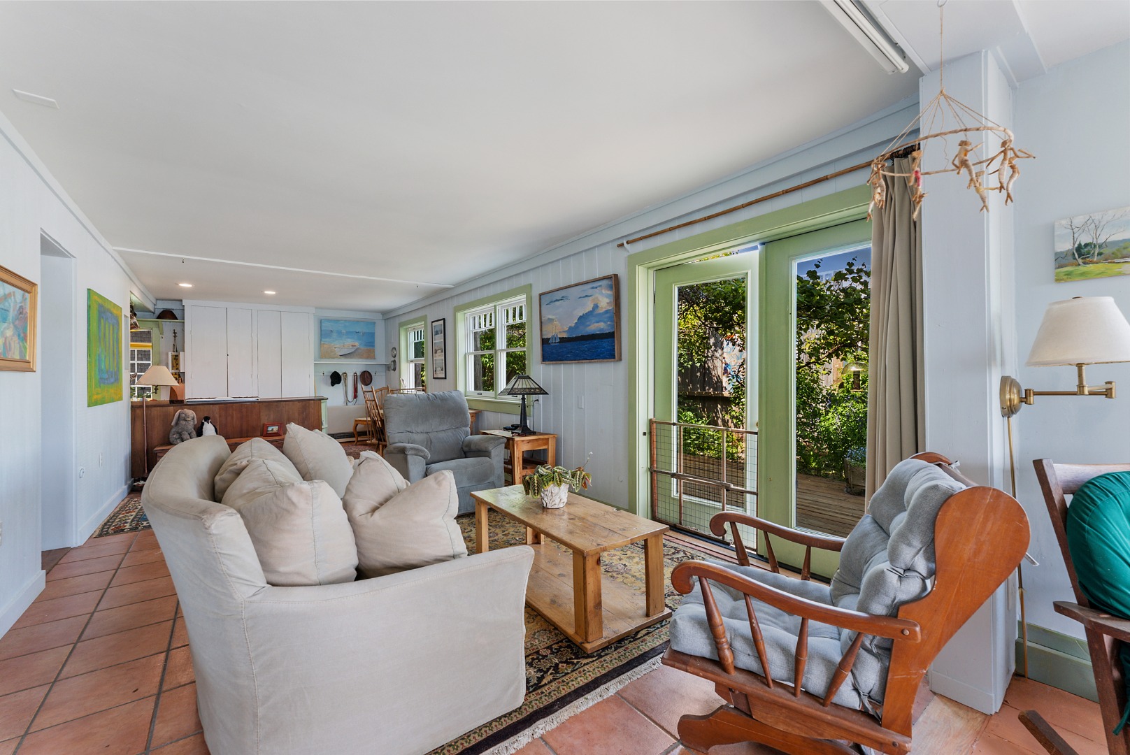 129 Beach Road Vineyard Haven, MA 02568 - Photo 23 of 71 a living room with furniture and a large window