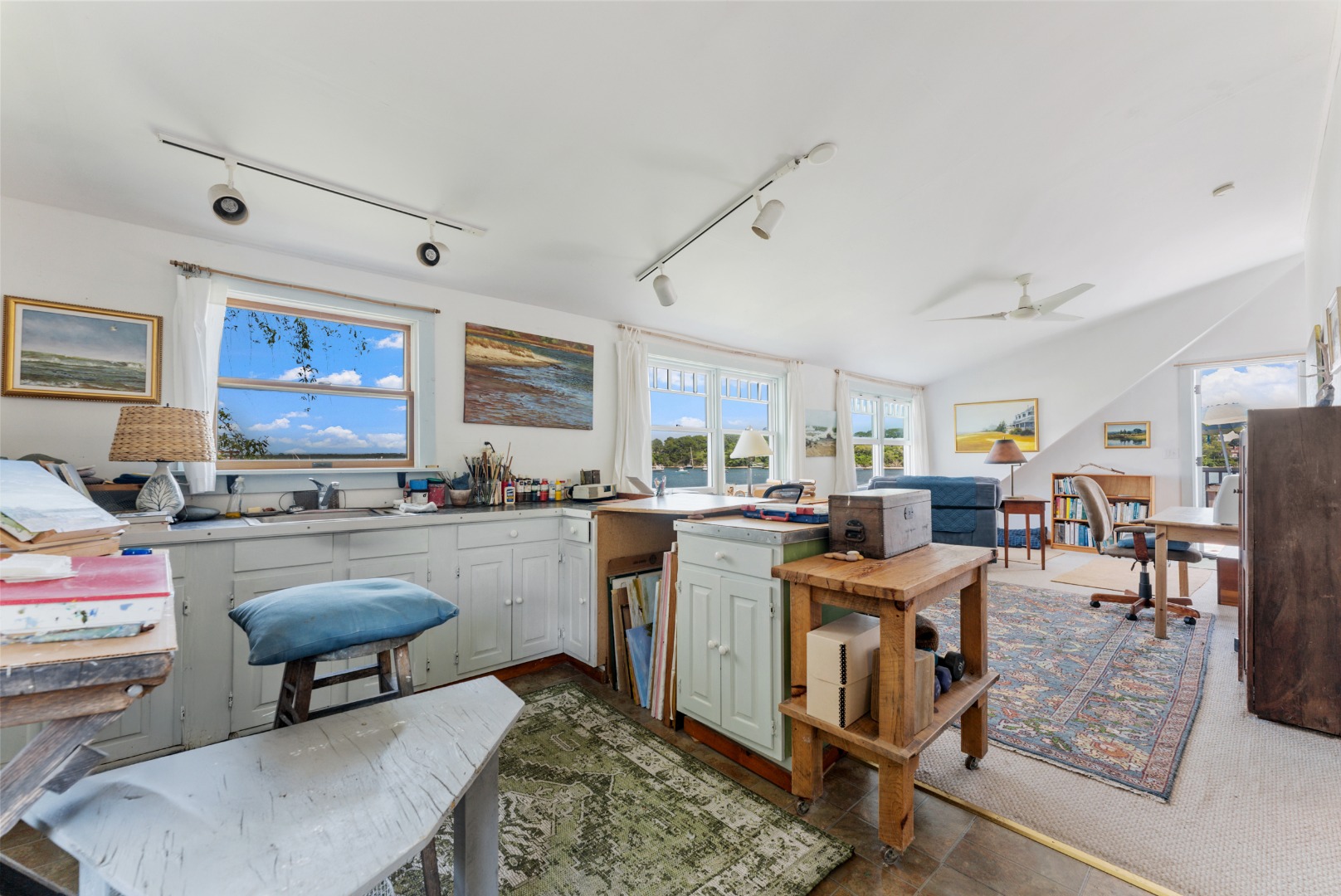 129 Beach Road Vineyard Haven, MA 02568 - Photo 33 of 71