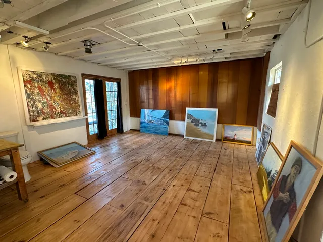 $1,895,000 | 129 Beach Road, Vineyard Haven, MA 02568