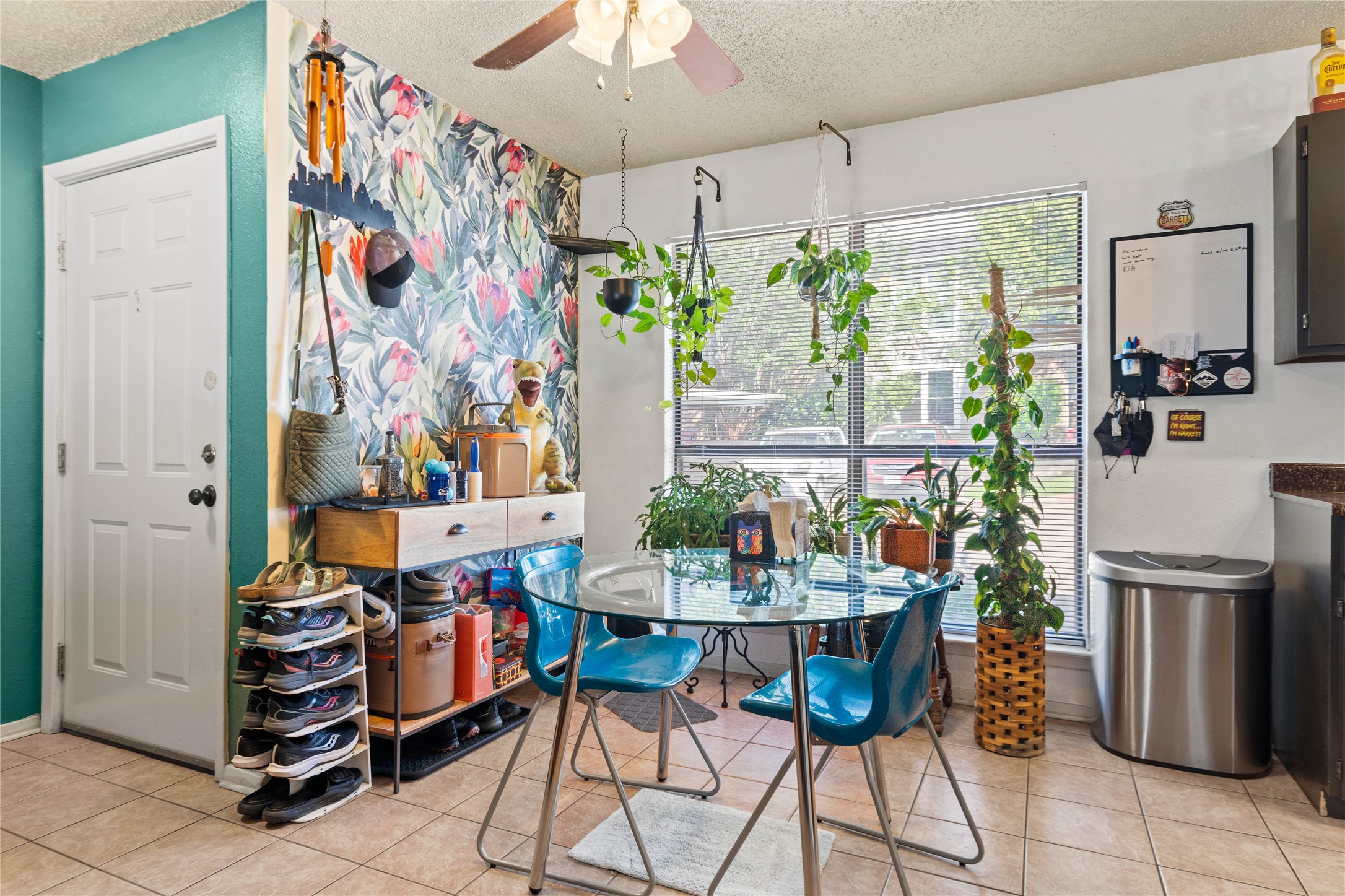 2018 West Rundberg Lane, Unit 4B Austin, TX 78758 - Photo 8 of 28 a outdoor dining space with furniture and a potted plant