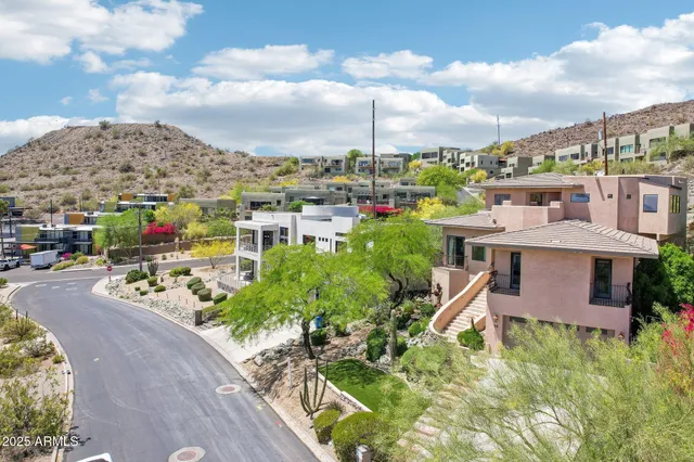 $999,900 | 12 East Foothill Drive, Phoenix, AZ 85020