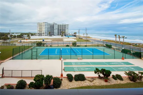 a view of a tennis court