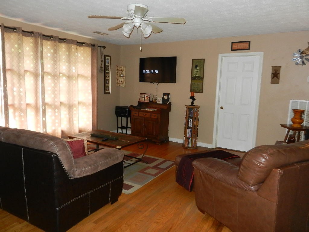 840 Patton Ferry Road Kingston, TN 37763 - Photo 2 of 19 Gallery Image 2